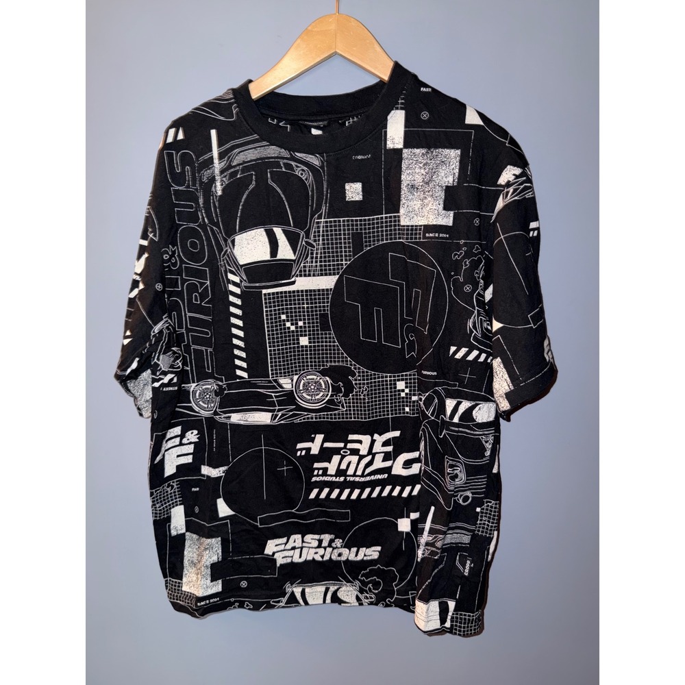 Cropp Fast & Furious All Over Print Graphic T-Shirt Mens‎ Large Black White Tee